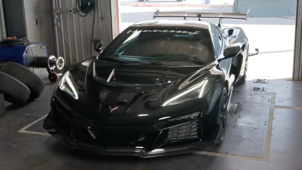 Is Chevy Underrating the Corvette ZR1? The Dyno Says Maybe Is Chevy Underrating the Corvette ZR1? The Dyno Says Maybe