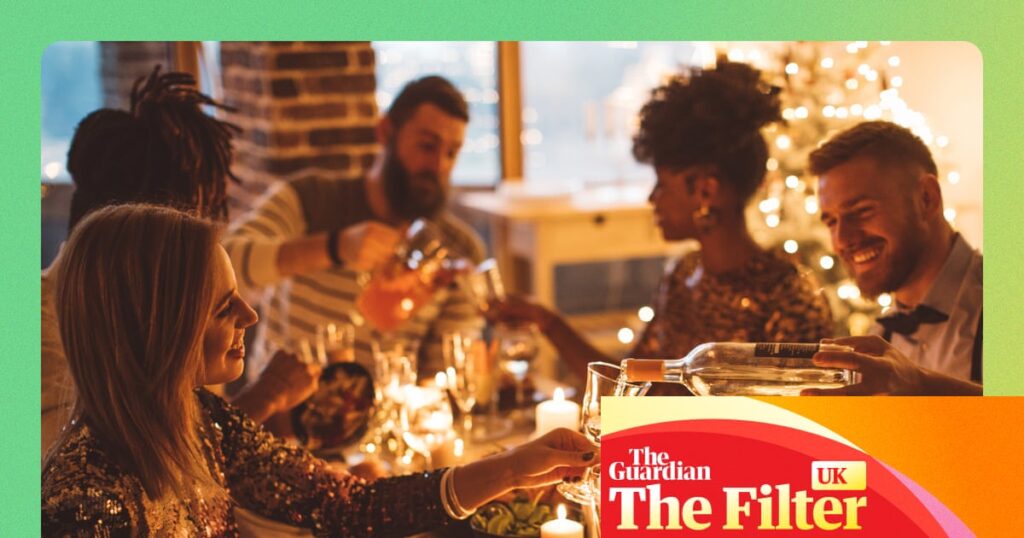 Make lists, borrow bedding and put a bow on everything: how to host a stress-free Christmas | Christmas