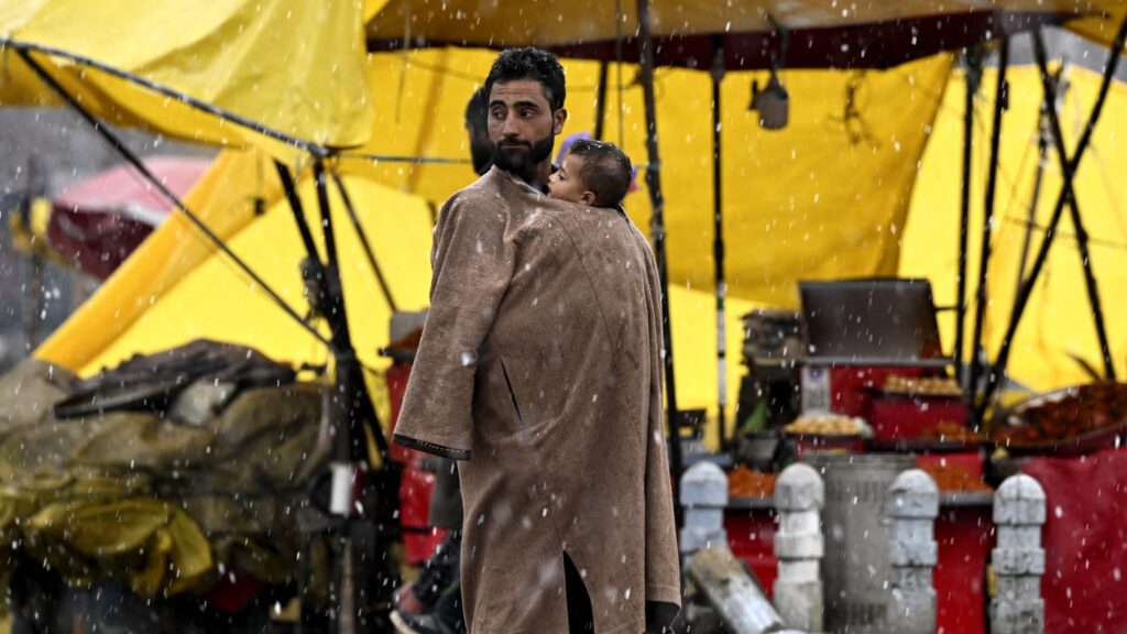 On winter's coldest days, this classic Kashmiri coat offers warmth — and wisdom On winter's coldest days, this classic Kashmiri coat offers warmth — and wisdom