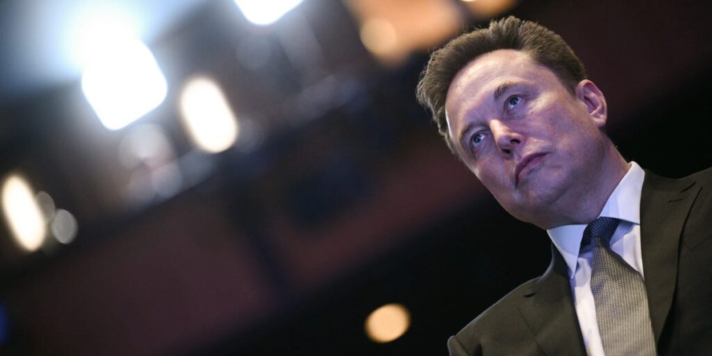 Tesla Offers New Deals As It Races to Avoid Another Sales Decline Tesla Offers New Deals As It Races to Avoid Another Sales Decline