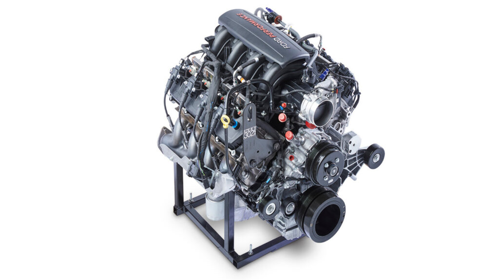 What's The Difference Between Ford's Megazilla And Godzilla V8 Engines?