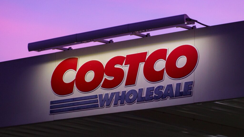 Costco Just Got Sued Over Its Rotisserie Chickens. For Someone Like Me, It’s Fascinating