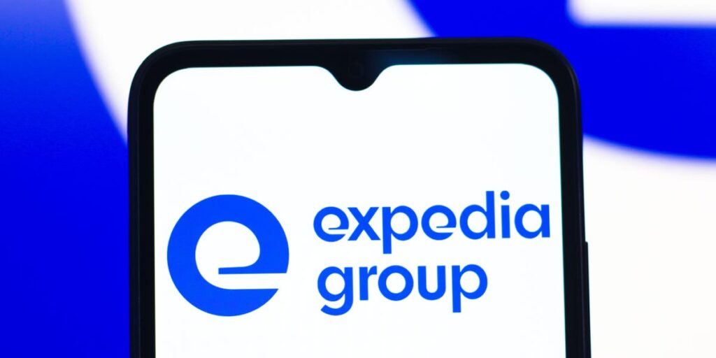 Expedia Cuts Roles, Says Its Simplifying Structure to 'Move Faster'