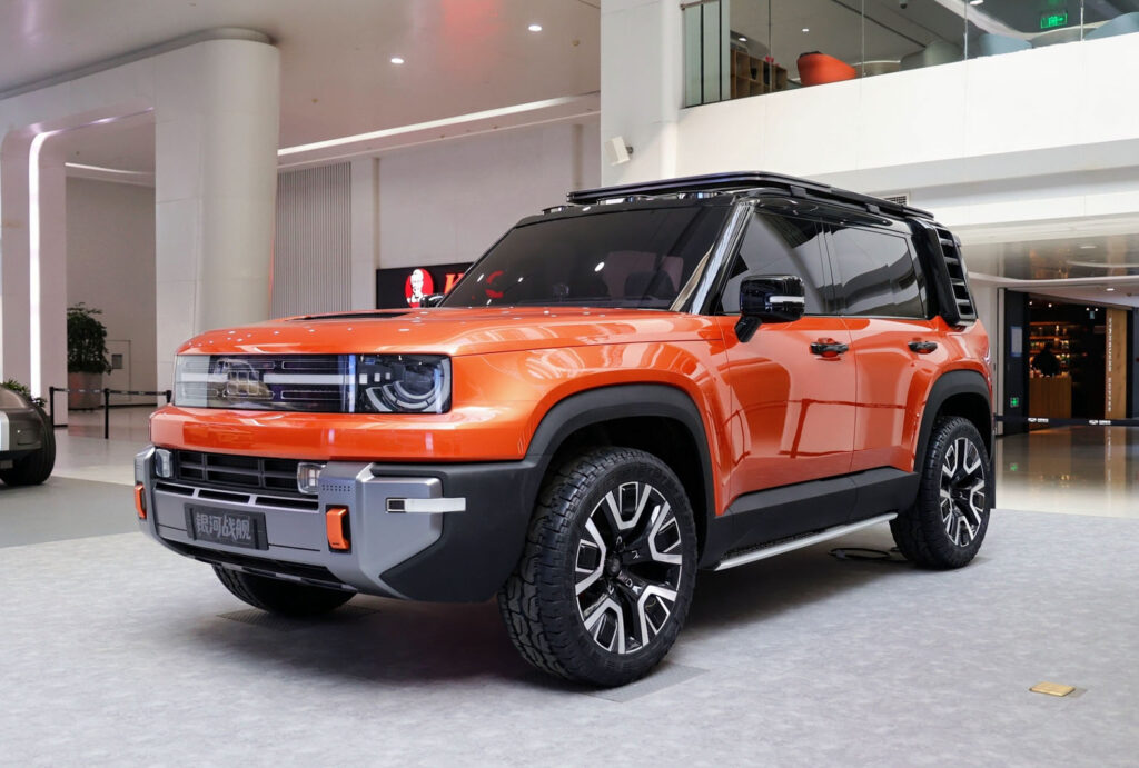 Geely confirms rugged Land Rover Defender rival for UK
