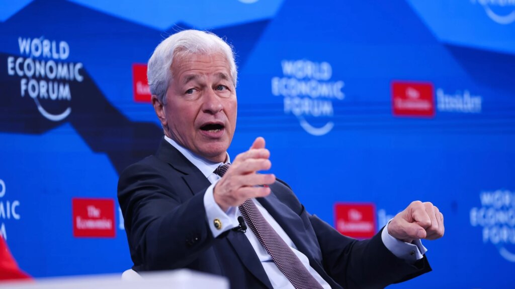 Jamie Dimon Issues Stark Warning About Credit Card Rate Cap