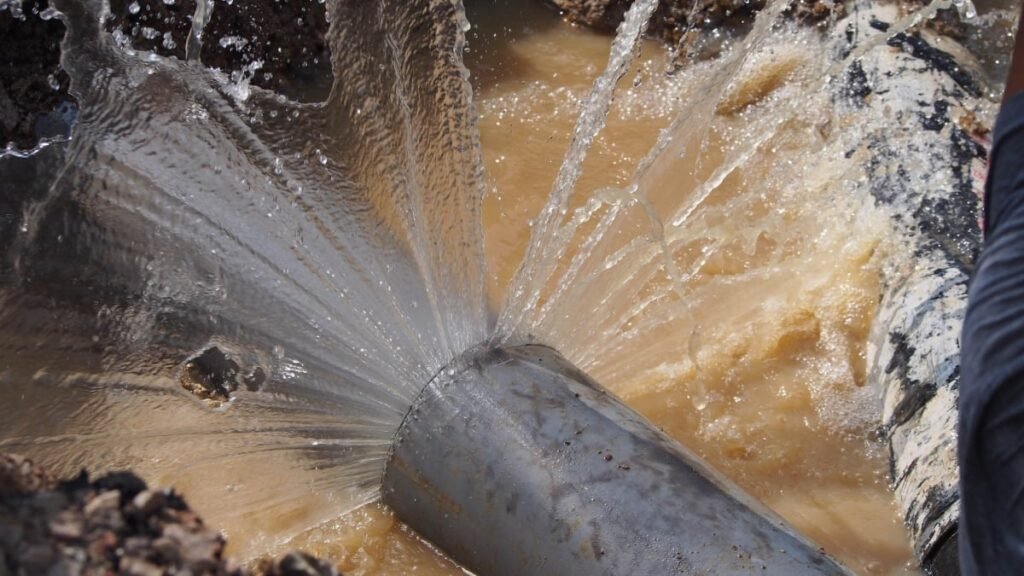 The Emergency Repair Supplies Every Homeowner Should Have on Hand The Emergency Repair Supplies Every Homeowner Should Have on Hand