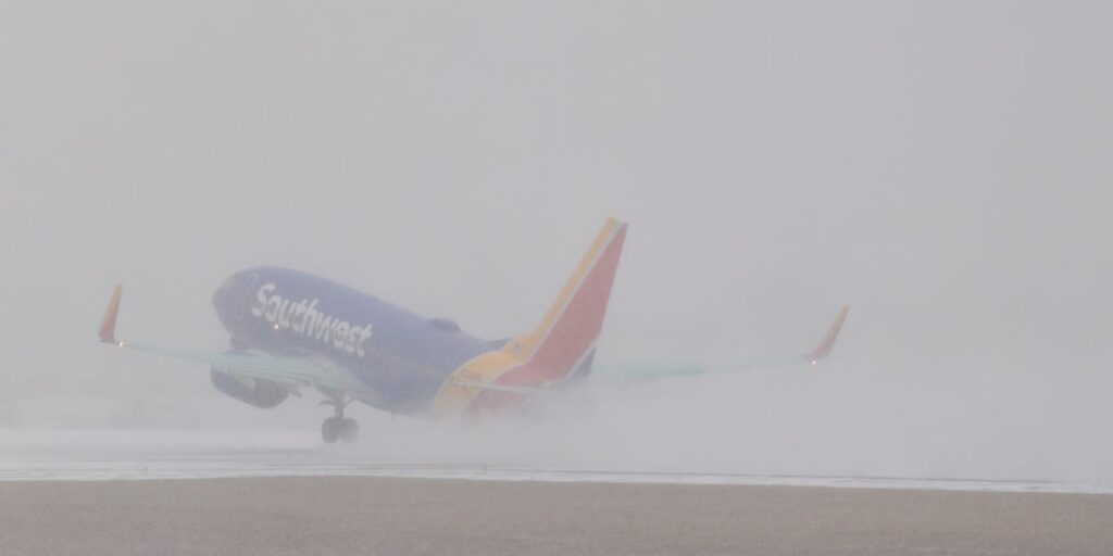 US Airlines Cancel Flights As Winter Storm Disrupts Nationwide Travel