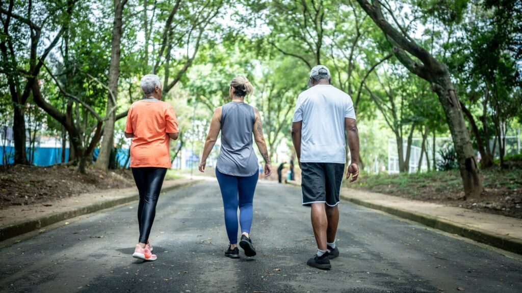 U.S. life expectancy rises : NPR