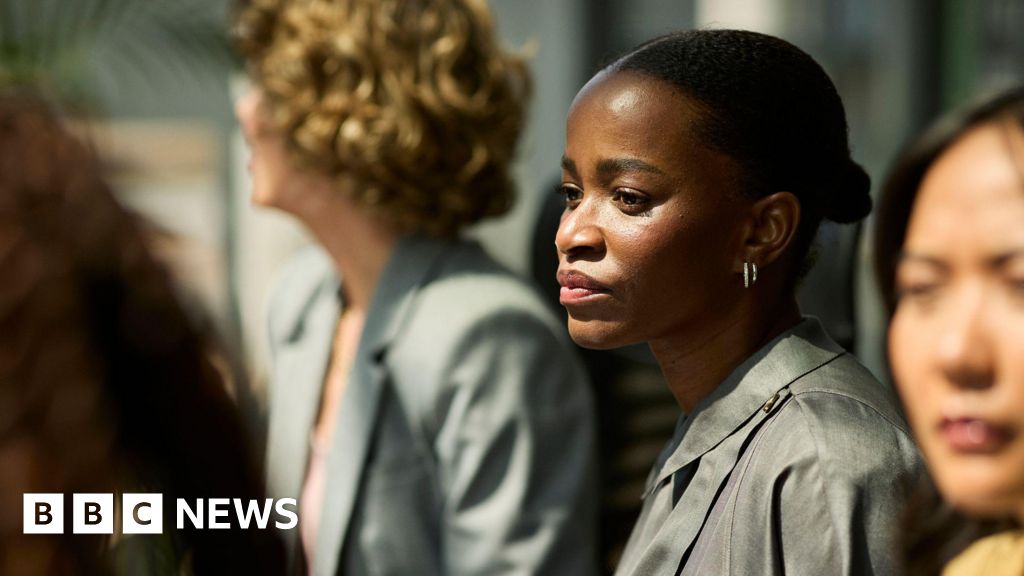 ‘What if I just started shouting right now?’ 'What if I just started shouting right now?'