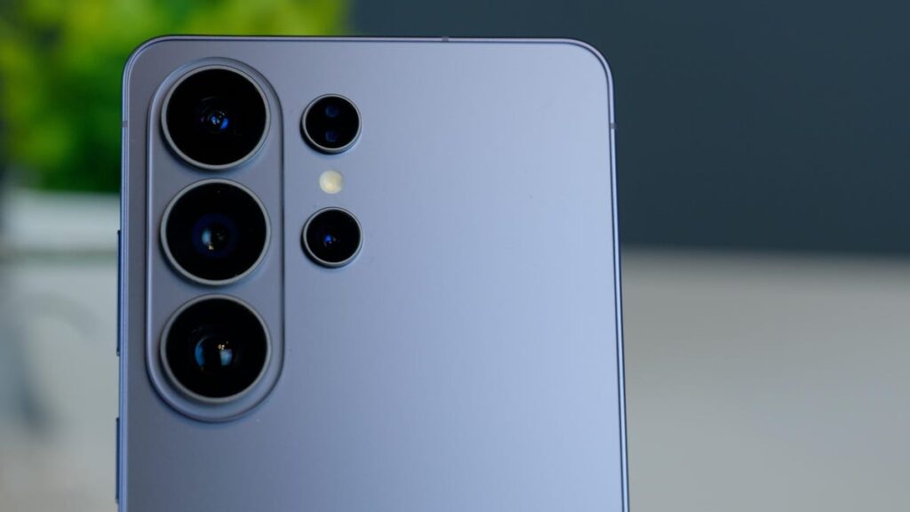 Galaxy S26 Ultra cameras