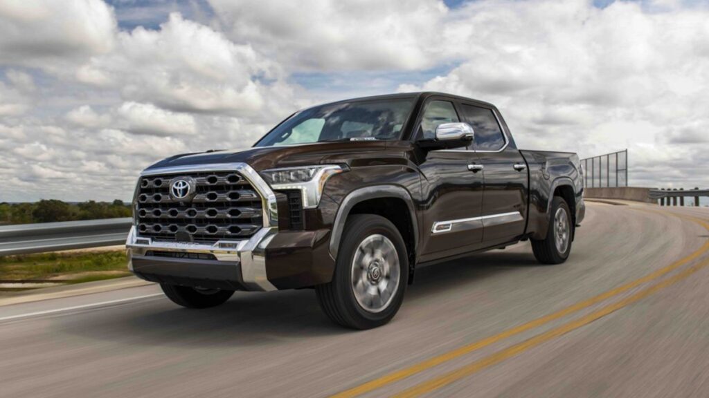 Car Companies Love Fuel Economy Rollbacks, But We'll Pay For It