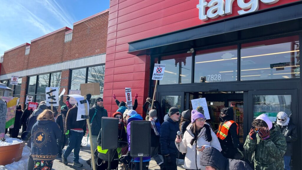 Demonstrators picket D.C. Target stores and demand “ICE Out” : NPR