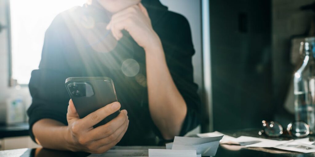 I Wasted $1,600 in a Year on Subscriptions I Forgot I Signed up for