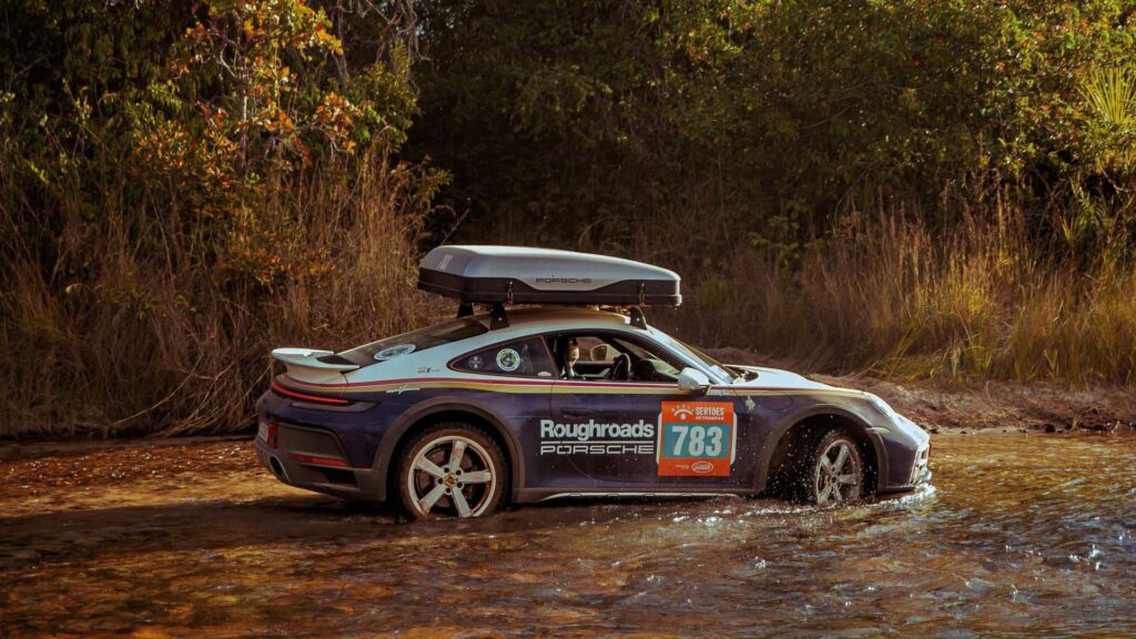 One Family Rallied Their Porsche 911 Dakar 2,200 Miles Across Brazil One Family Rallied Their Porsche 911 Dakar 2,200 Miles Across Brazil