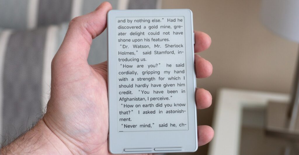 This pocket-friendly e-reader is packed with frustration and potential