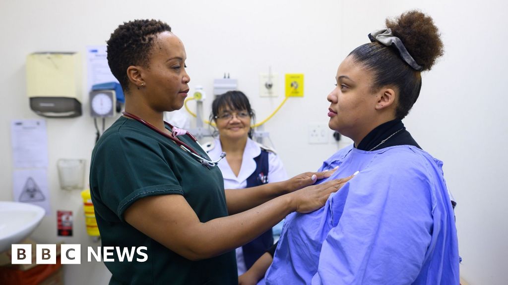 Three quarters will survive cancer by 2035, government promises Three quarters will survive cancer by 2035, government promises