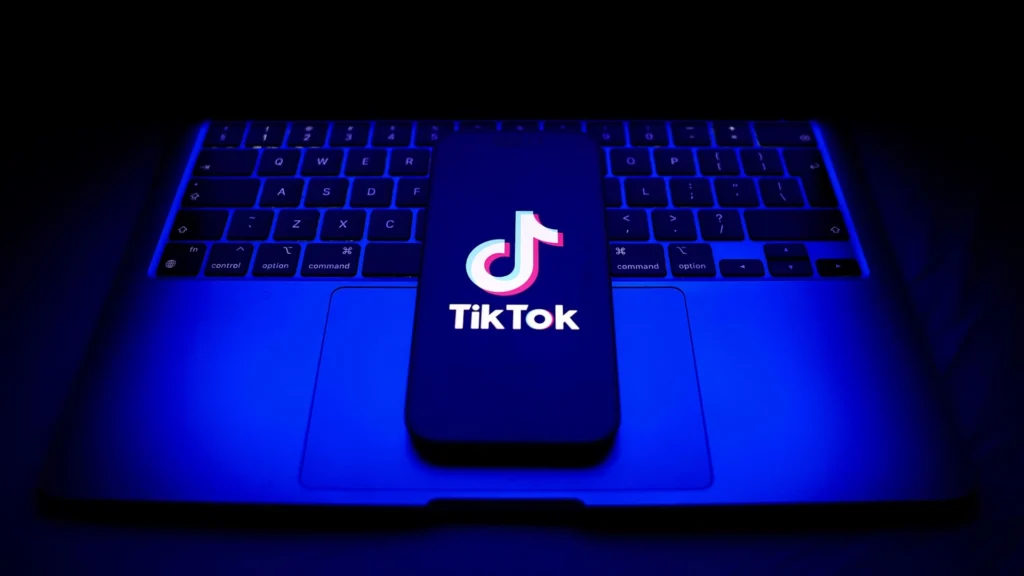 TikTok’s Endless Scroll Is Under Attack in Europe