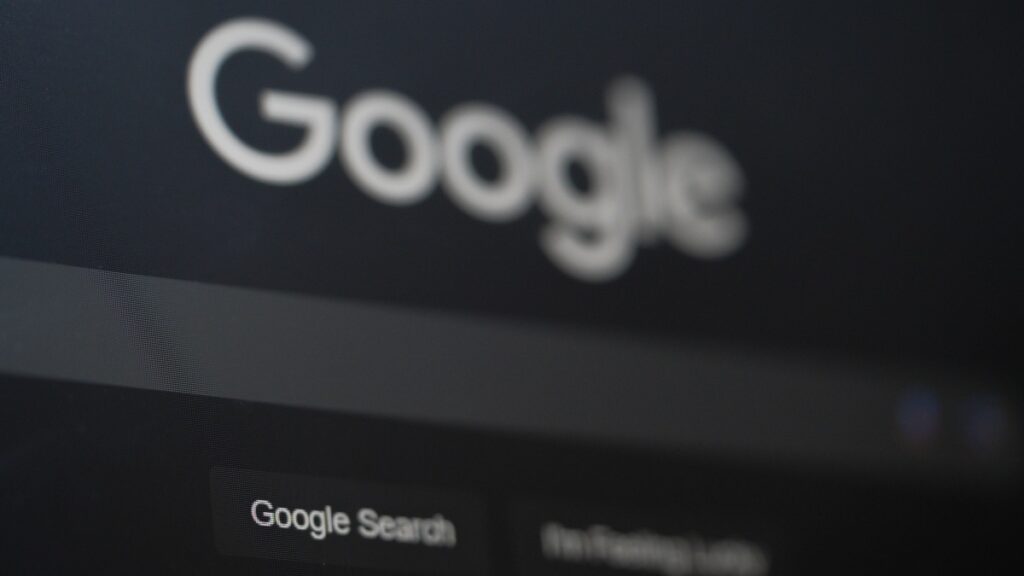 What's the Difference Between the 'Surface Web' and the 'Deep Web'?