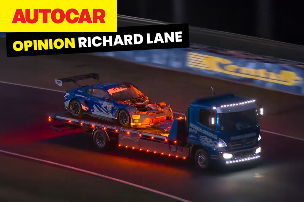 152mph kangaroo smash shows why cars and creatures don't mix