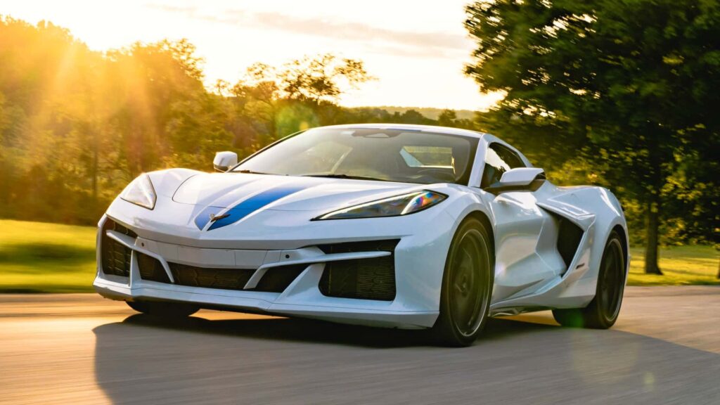 Chevrolet Might Replace Corvette E-Ray With Grand Sport X Chevrolet Might Replace Corvette E-Ray With Grand Sport X