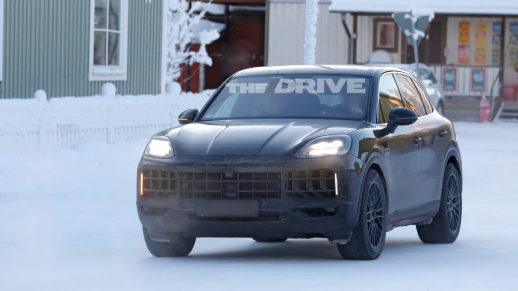 Gas-Powered Porsche Cayenne Spy Shots: Brace Yourself