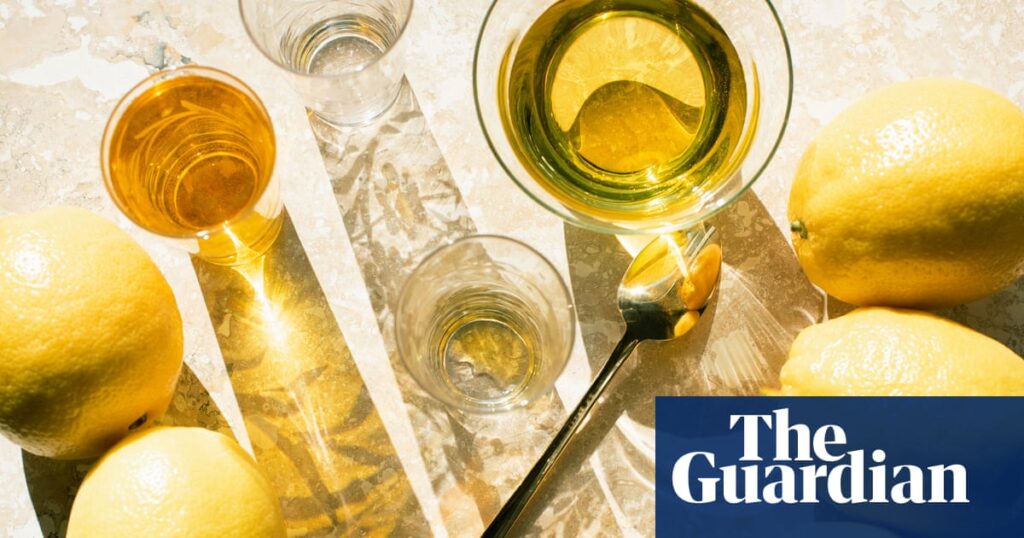 Influencers are drinking shots of olive oil and lemon juice. Should you? | Well actually