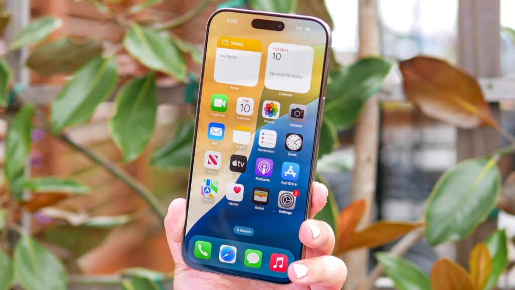 My iPhone kept getting stuck in SOS mode — here's how I finally fixed it