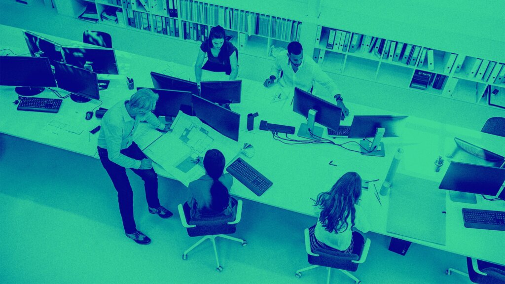 Stop Trying to Be the Hero in Your Business. Here’s How to Shift From a Solopreneur to a Team-Powered Leader