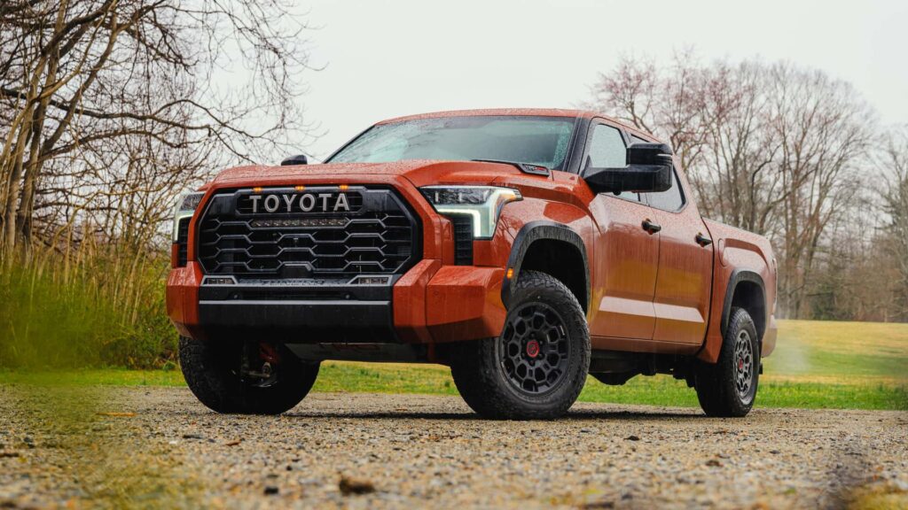 Tundra TRD Pro Hammer: Toyota’s Ford Raptor Rival Tundra TRD Pro Hammer: Toyota's Ford Raptor Rival