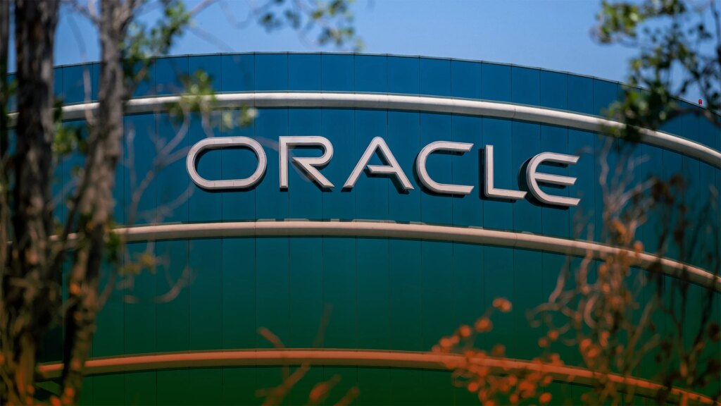 Why Oracle is Cutting 30,000 Jobs Despite a Massive $6 Billion Quarterly Income Why Oracle is Cutting 30,000 Jobs Despite a Massive $6 Billion Quarterly Income