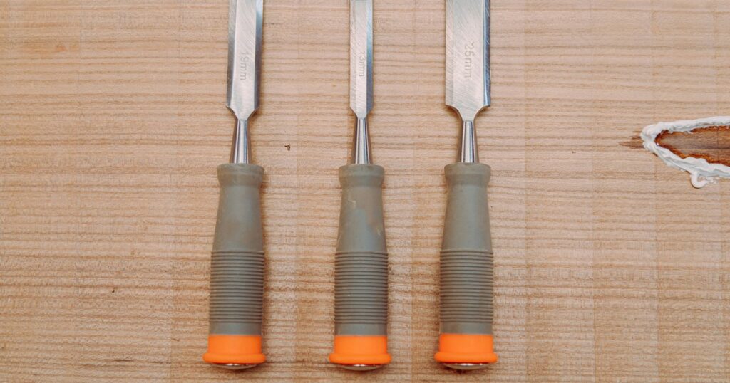 Why this image: a row of instruments laid out side by side, the diagnostic this article gives the reader before picking a RAG technique: the right tool for the right structure of document and question, not the heaviest tool by default.
