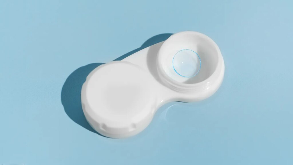 How Scleral Lenses Provide Relief for Severe Dry Eye Disease Scleral Lenses for Managing Dry Eye Disease