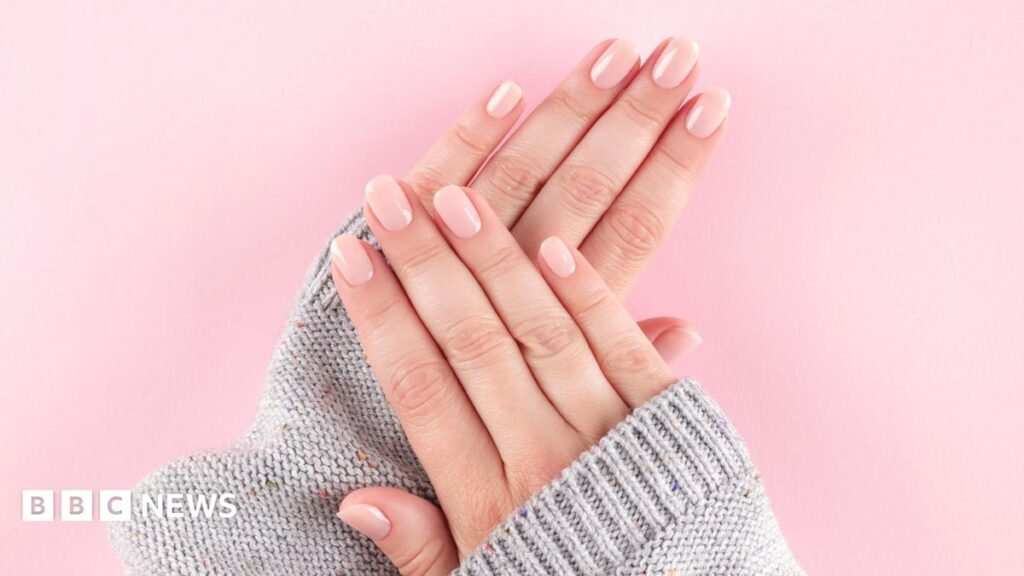 Manicure withut coloured nail varnish